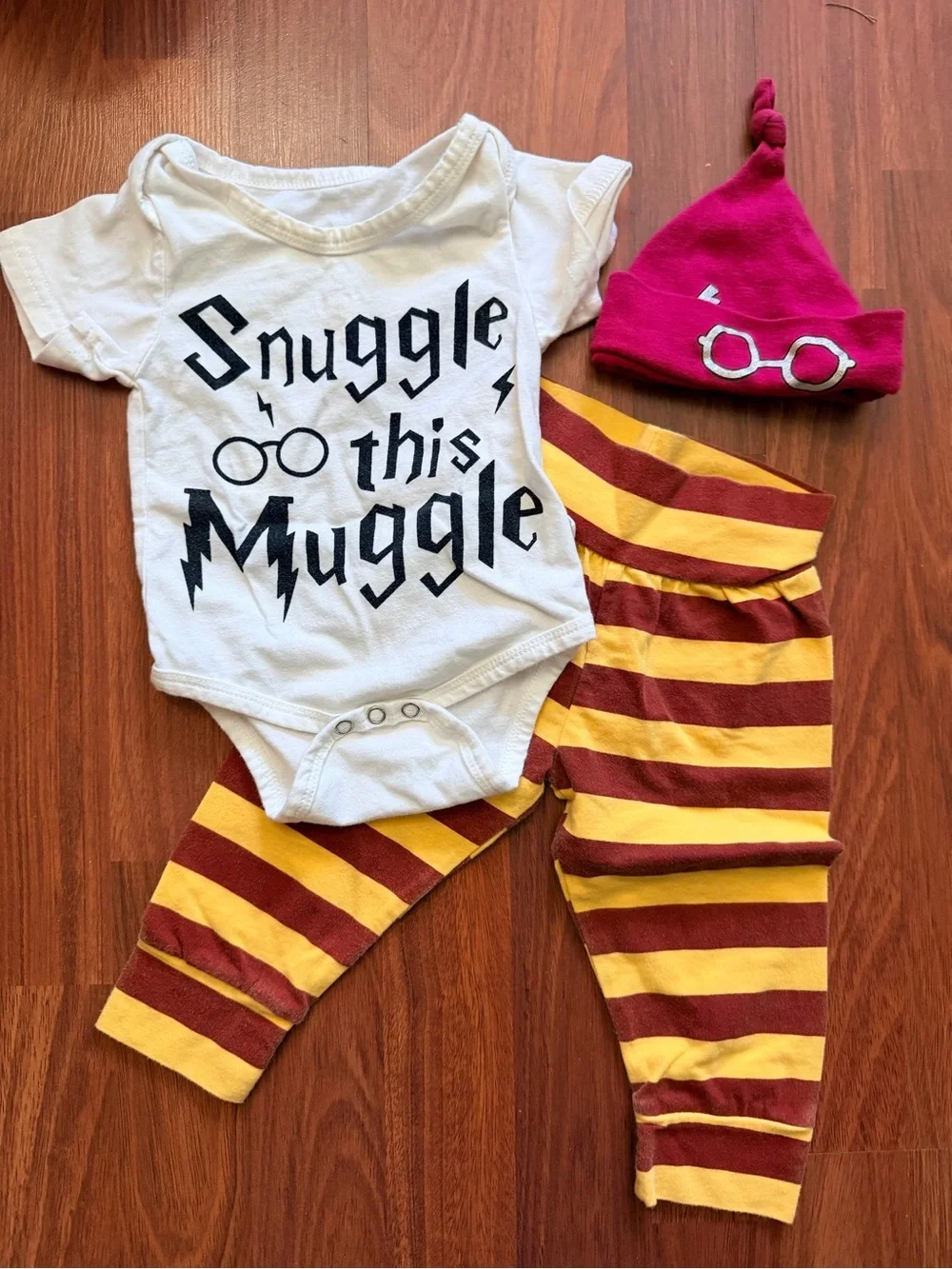 Matching set Joggers, Onesie and Hat Harry Potter